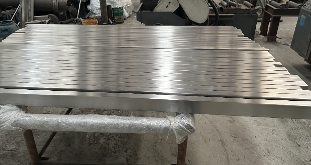 河西不锈钢无缝方管 